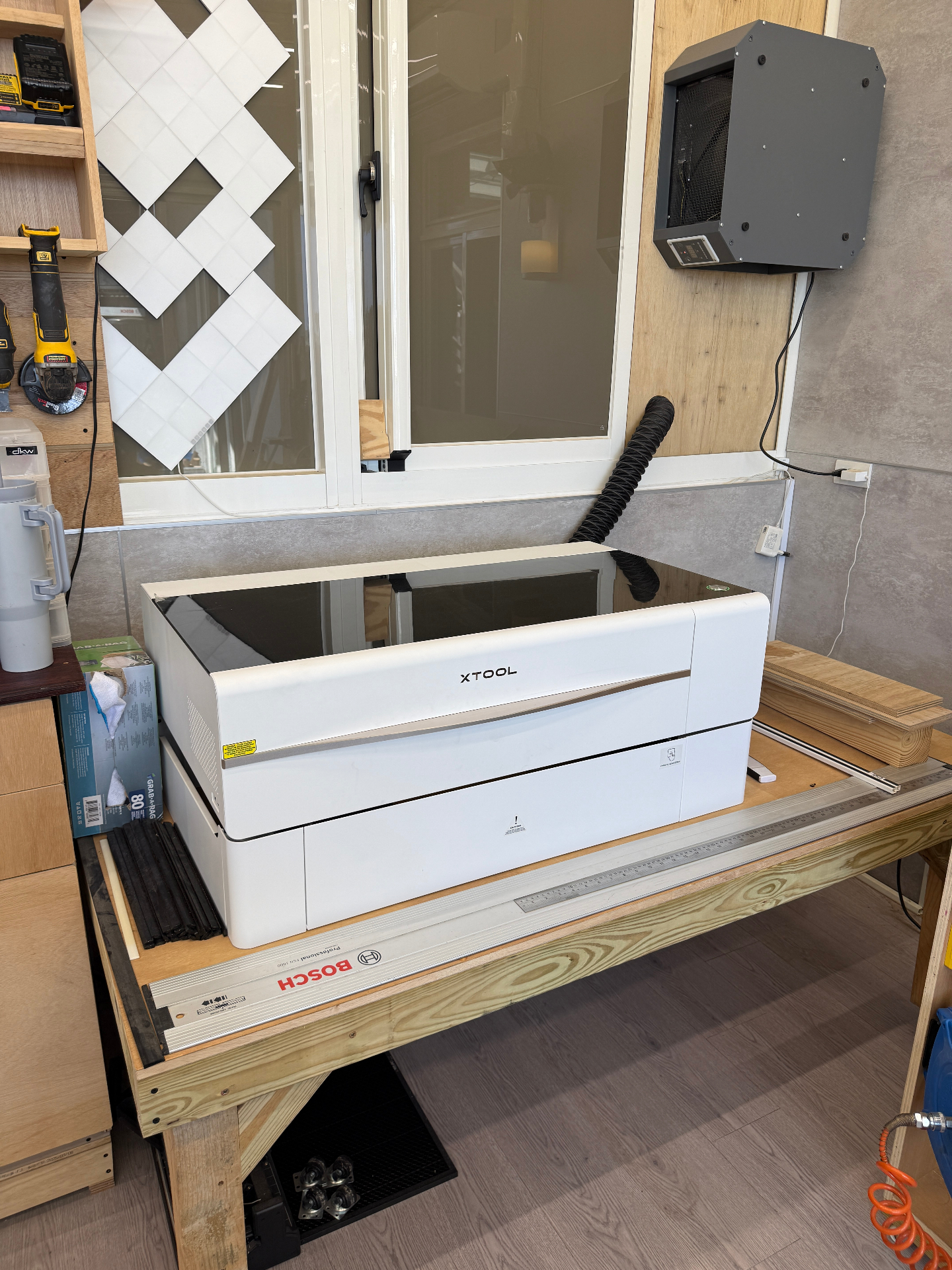 The CO2 laser cutter